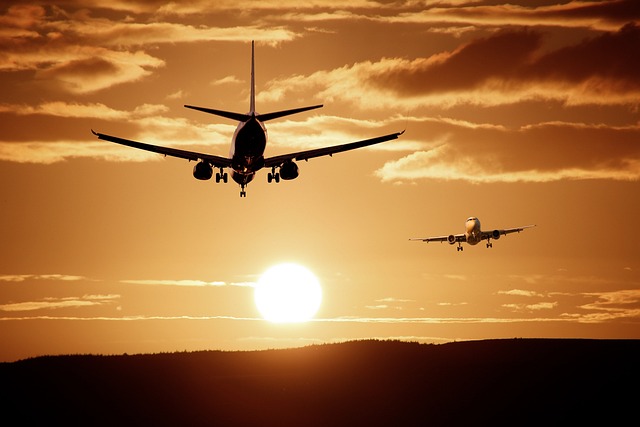 plane-513641_640